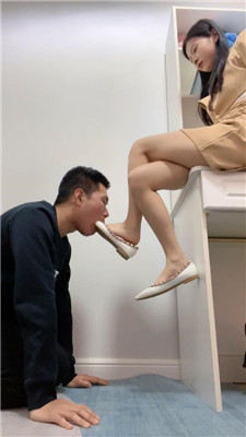 144546ye5i2zekf52xxf55.jpg