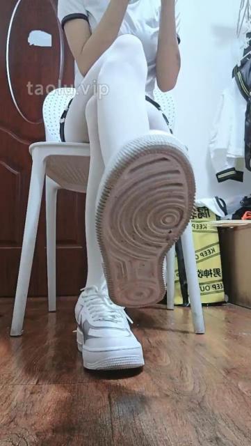 122542y57b8ddz7j57zz7a.jpg