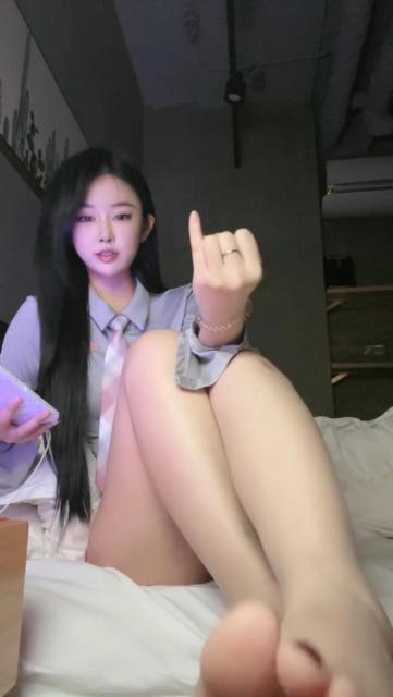 093443dhyoihpyx1h6arzy.jpg
