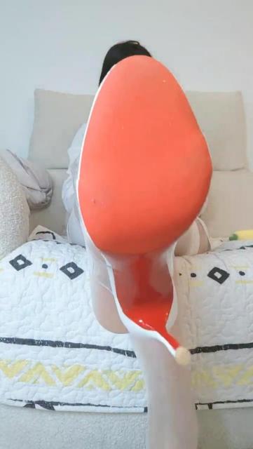 005502pb7pia5bpaahimab.jpg