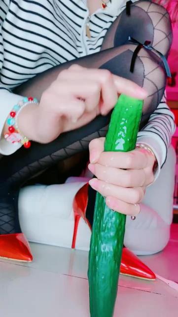092856eir5zhgoii5go5mm.jpg