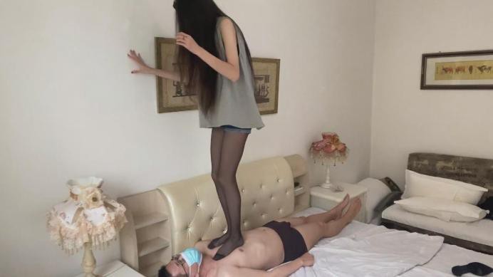 174024opuqhyasz3x0happ.jpg