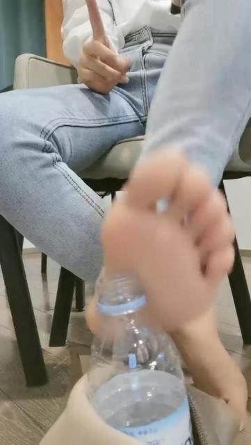 024247nrz85u6hy6jhjnjd.jpg