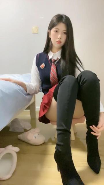 140341wojpeppi4d7q7edq.jpg