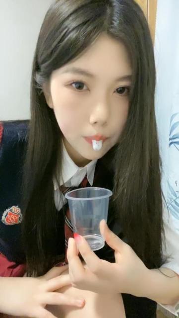 140351yykgd3y38h03c880.jpg