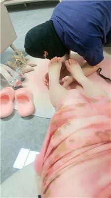121505yg2yq4qqkky2c25v.jpg
