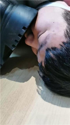 113729jhj4c4qjug7jaapz.jpg