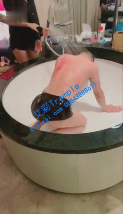 174744ux47pn19q5ew1i1i.jpg
