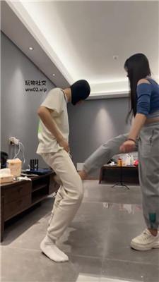 121549pt67ntz16q6tv772.jpg