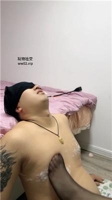 124035vh7chb7oth7uhmm8.jpg