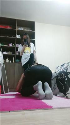 124652qnxmkfxkkfp1kpf6.jpg