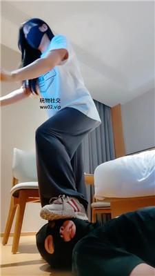 105246u4401d4z84ds444h.jpg