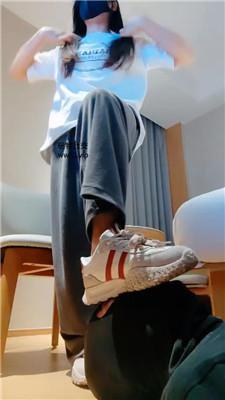 105304i7hnm2z7v76zhvv0.jpg