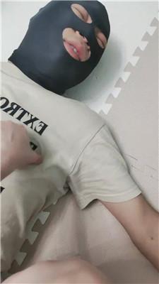 124328ug0jhbrmcrcuc0jm.jpg