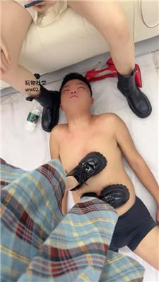 133957hq1irw1i27vi0txx.jpg