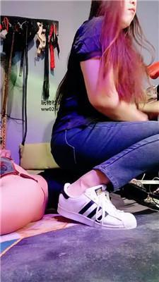 215053pxmv6wvmxw55kxx5.jpg