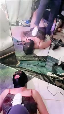 215115pvno5ch2hb4nhc5n.jpg