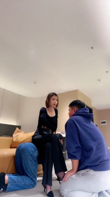181316y98beecjb16b085r.jpg