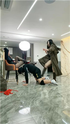 麋鹿银儿2_20250302233720.JPG