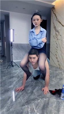 麋鹿银儿_20250307195108.JPG