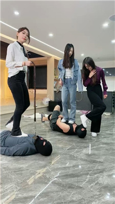 麋鹿银儿_20250419235939.JPG