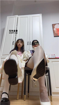 【红颜】母女羞辱全家乱轮【双视角】    250507-2BP