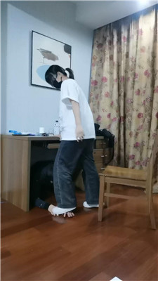 【奈米】素人S小白鞋白船袜玩虐【双视角版】