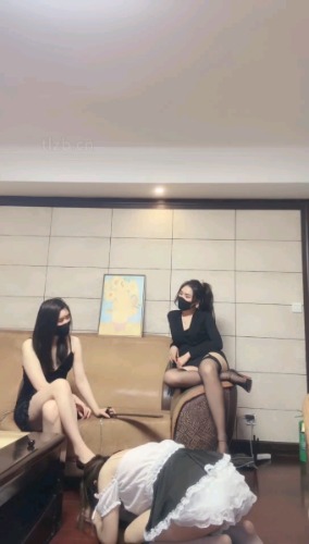 妆主大大: 带素人玩母畜 体验做女王1:13:16