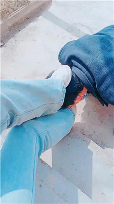 212029xy1ywwmhotzwrjr1.jpg