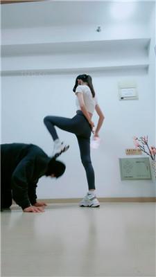 122909dvye1c1bc8c5ztr5.jpg