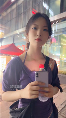 【素人挖掘机】车内调-超臭原味白袜闻舔