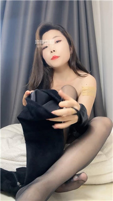 【灵汐】黑丝臀炸    251011-15BP
