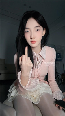 【千千】油亮白丝无限炸    251105-14BP