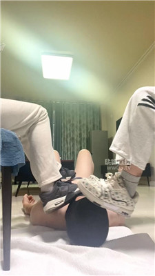 【足彩馆2】2330