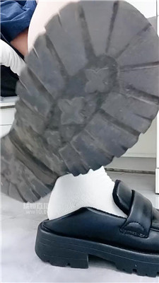 【依甜】媚黑老婆羞辱短小老公    260210-22BP