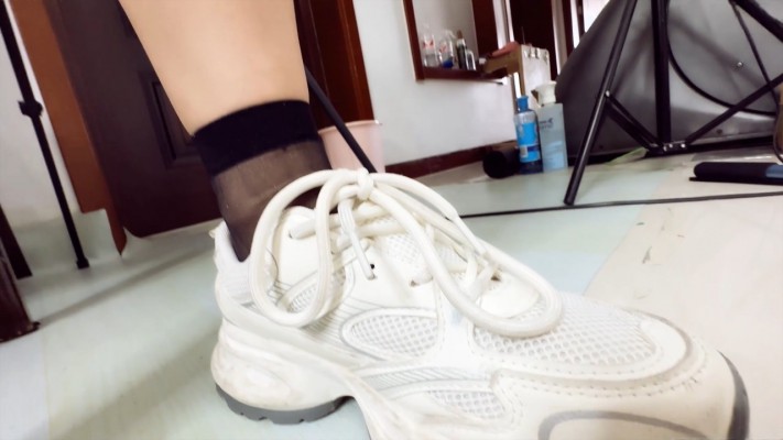 LCT677b晓G女巨人GTS 运动鞋白棒球袜黑丝脚轮玩你  JS260316~6BP