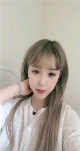 甜心S调教恋足狗高跟踩手掌