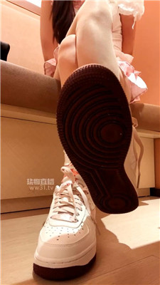 【Cat】剧情模拟女友视频通话    260330-1BP