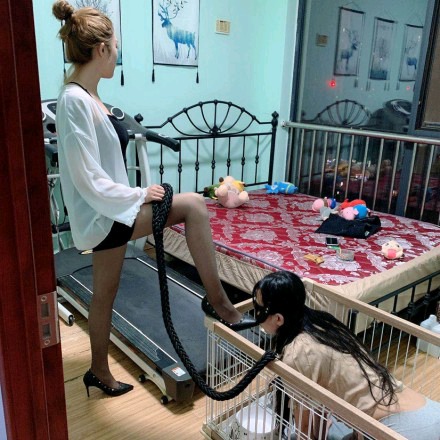 【小冉s】家里教育母狗学习做狗的规则