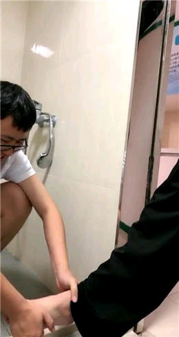 e082c4bb333068b9e1002ed18fa0ebaf.jpg