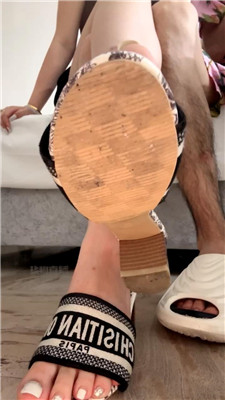 【咬猫】阉奴伺候皇帝爷娘娘    260512-50BP